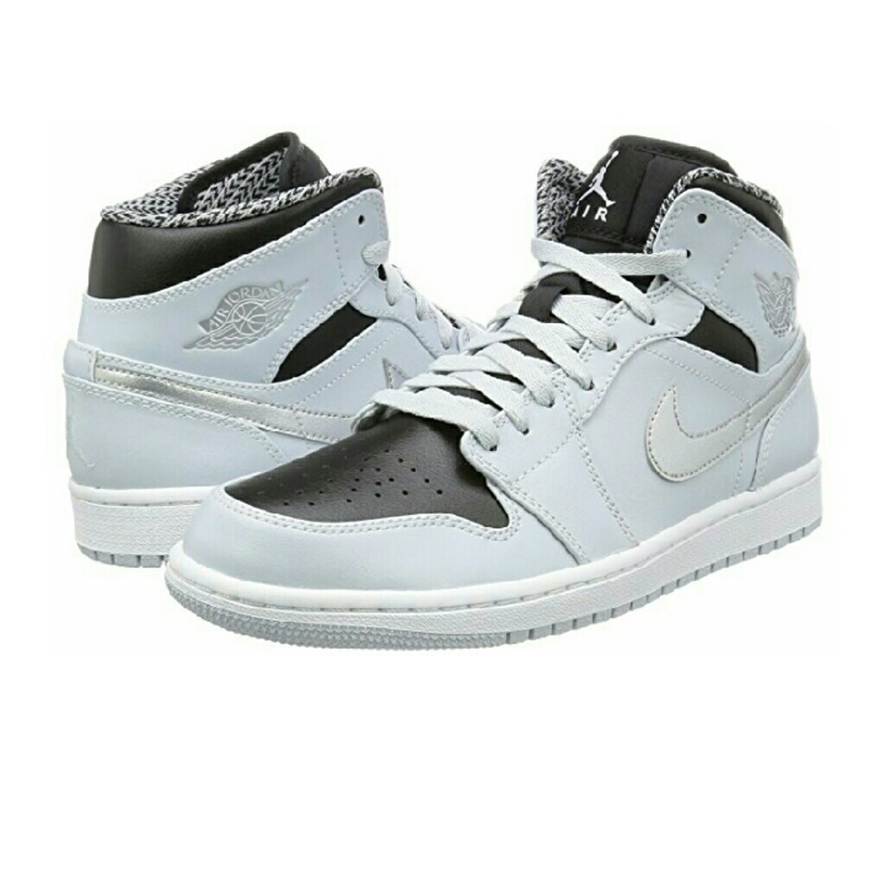 Air Jordan 1s Pure Platinum free shipping